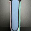 Le protège bouteille <br/>Motifs Bleu ciel, Vert, Violet – Image 2